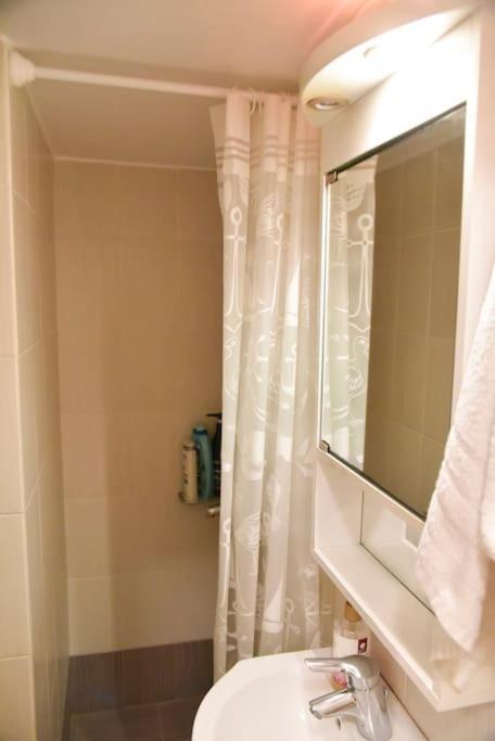 Tiny Treasure Apartment Atenas Exterior foto