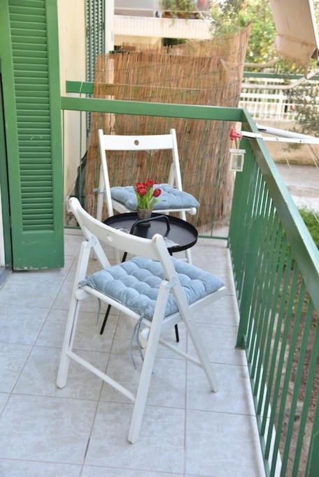 Tiny Treasure Apartment Atenas Exterior foto