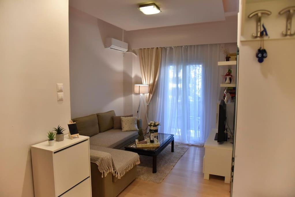 Tiny Treasure Apartment Atenas Exterior foto
