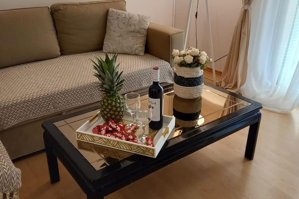 Tiny Treasure Apartment Atenas Exterior foto